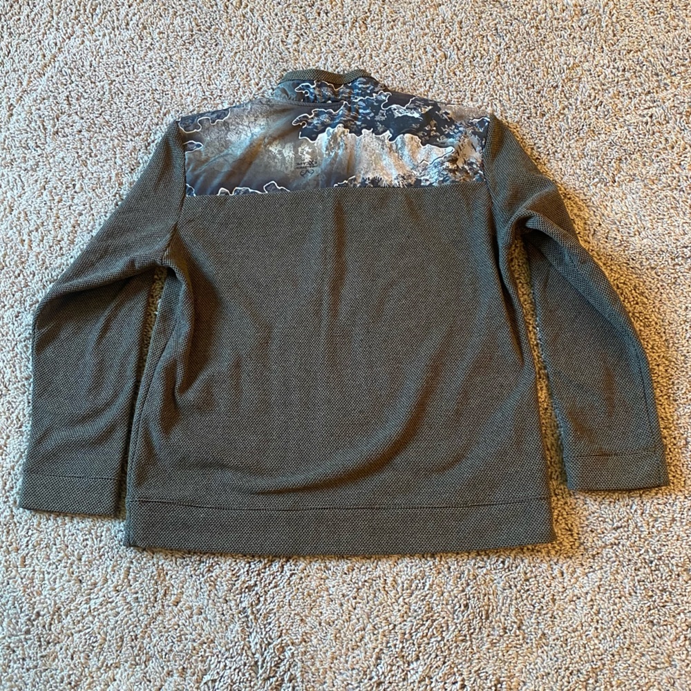 Realtree 1/4 zip pullover - Picture 2 of 4